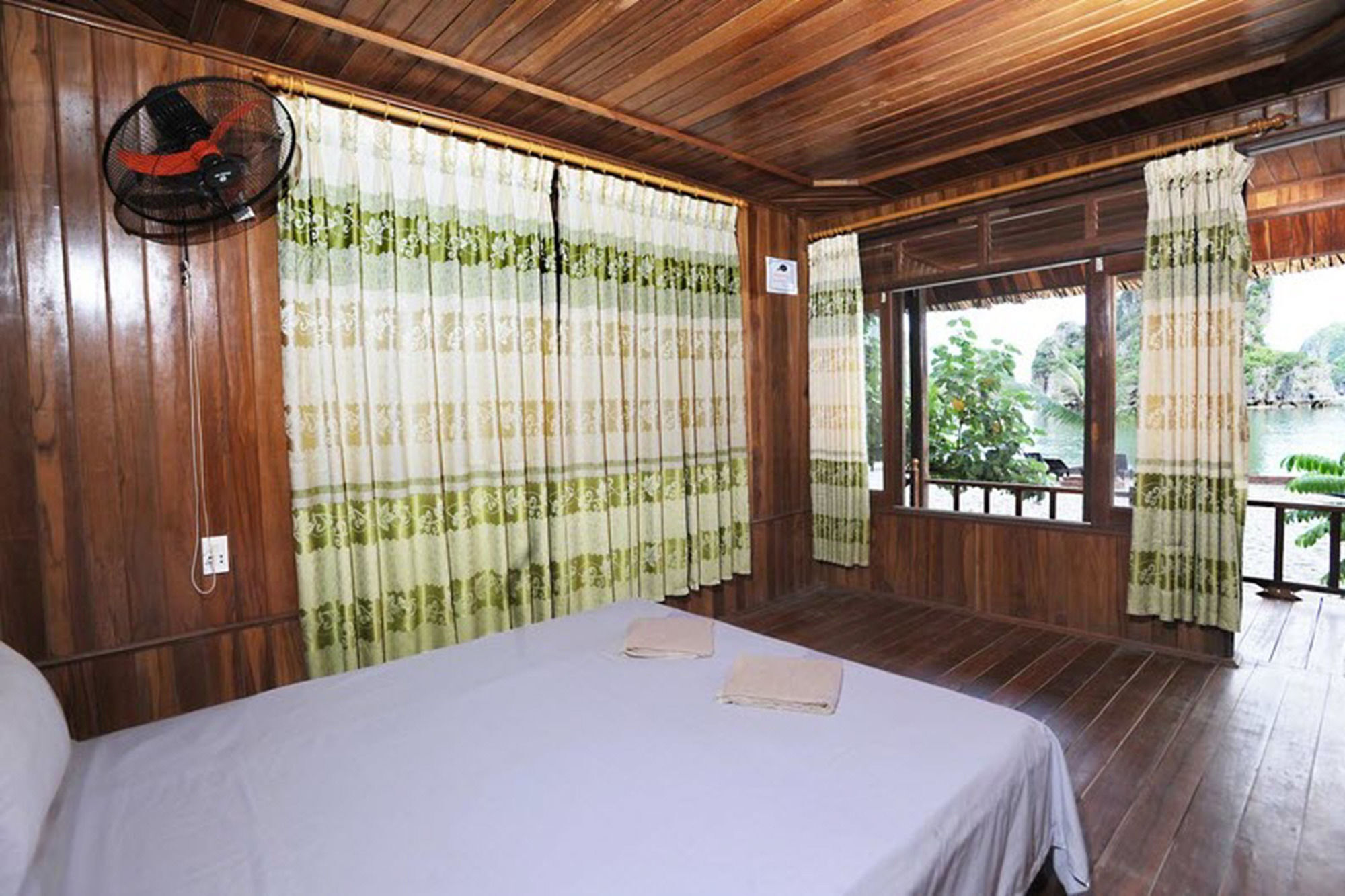 Cat Ba Sandy Beach Resort Dong Khe Sau Eksteriør bilde